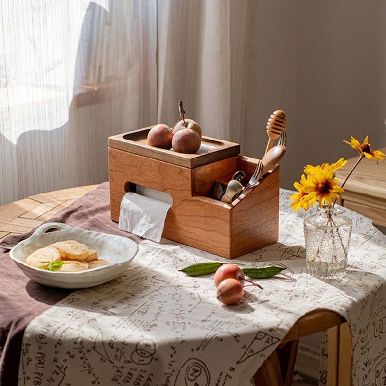 Tissue Spoon Holder In Lavish Pure Wooden